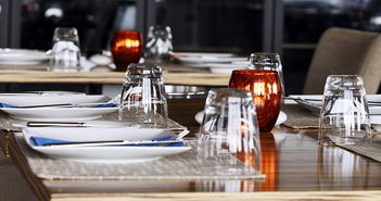 突发状况应对指南 餐饮服务中汤汁洒到客人身上，如何妥善处理